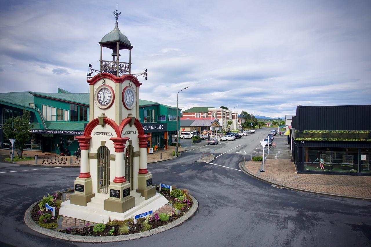 Railway Hotel/Motel Хокитика Екстериор снимка